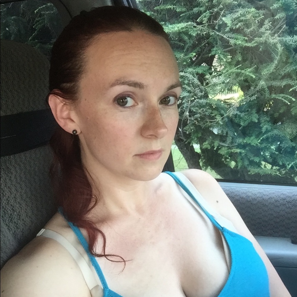 Meet your Posher, Nell